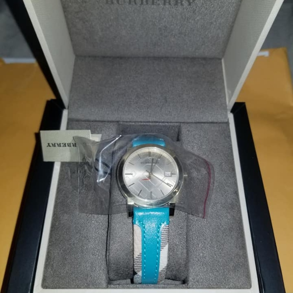 BURBERRY WOMEN'S WATCH